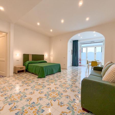Suites In The Amalfi Coast - Guesthouse With Terrace Near Amalfi - Breathtaking View Of Ravello Скала Экстерьер фото
