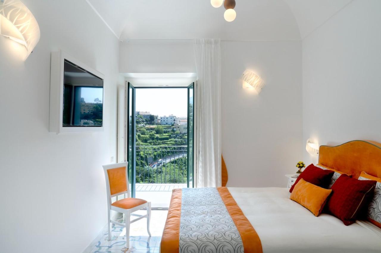 Suites In The Amalfi Coast - Guesthouse With Terrace Near Amalfi - Breathtaking View Of Ravello Скала Экстерьер фото