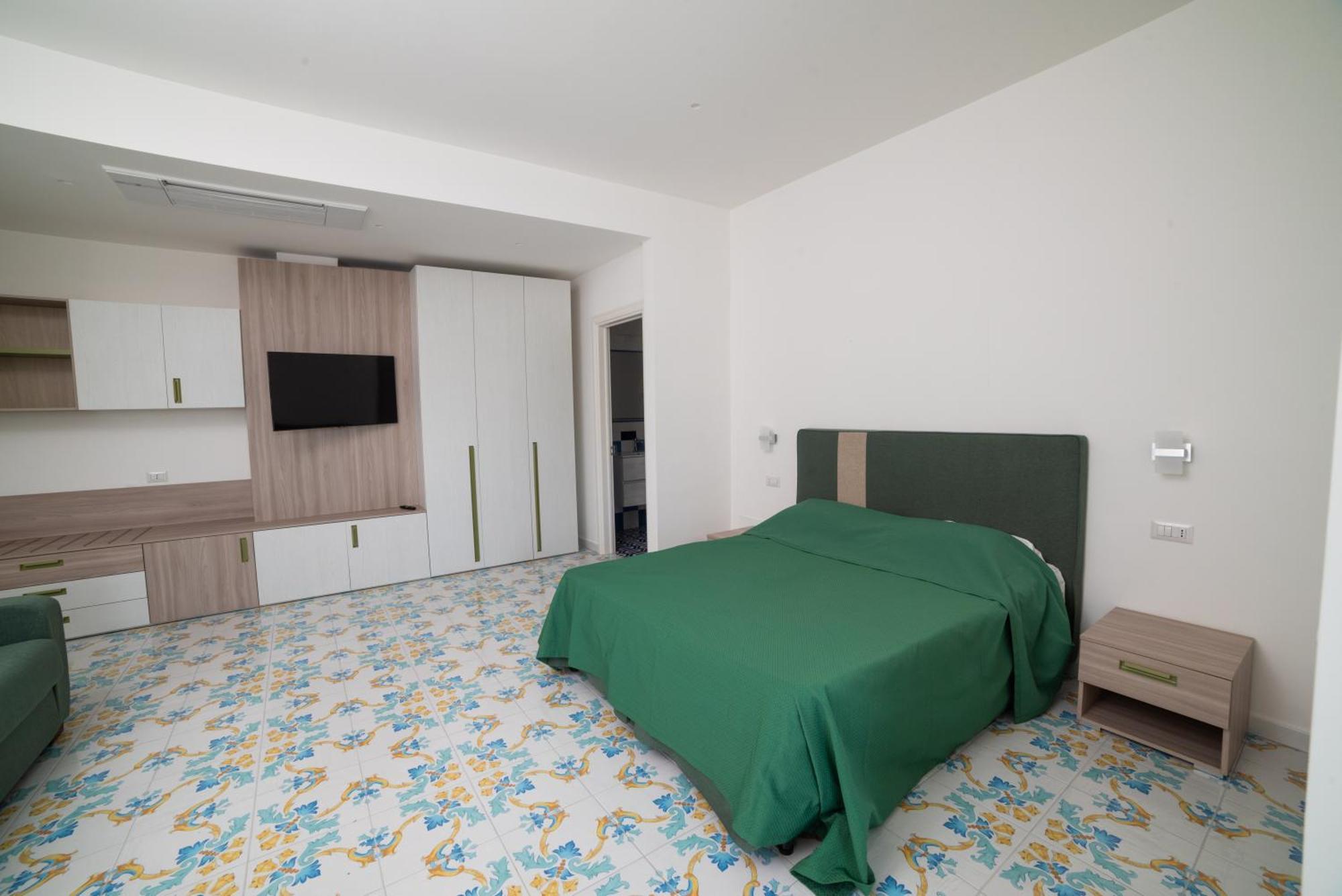 Suites In The Amalfi Coast - Guesthouse With Terrace Near Amalfi - Breathtaking View Of Ravello Скала Экстерьер фото